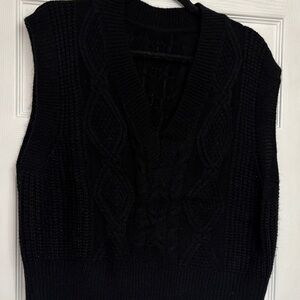 SHEIN Black V-Neck Knit Sweater Vest